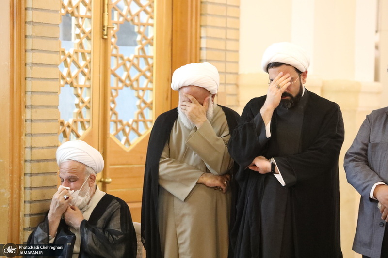 مراسم بزرگداشت امام خمینی در حرم حضرت معصومه(س)