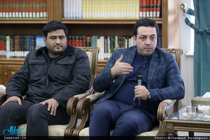 دیدار فرزندان شهدا و ایثارگران با فرمانده پدران خویش در دفاع مقدس