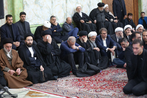 مراسم شب بیست و یکم ماه رمضان در حرم حضرت امام خمینی (س) 2