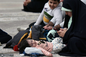 مراسم دعای کمیل در حرم مطهر امام خمینی (س)