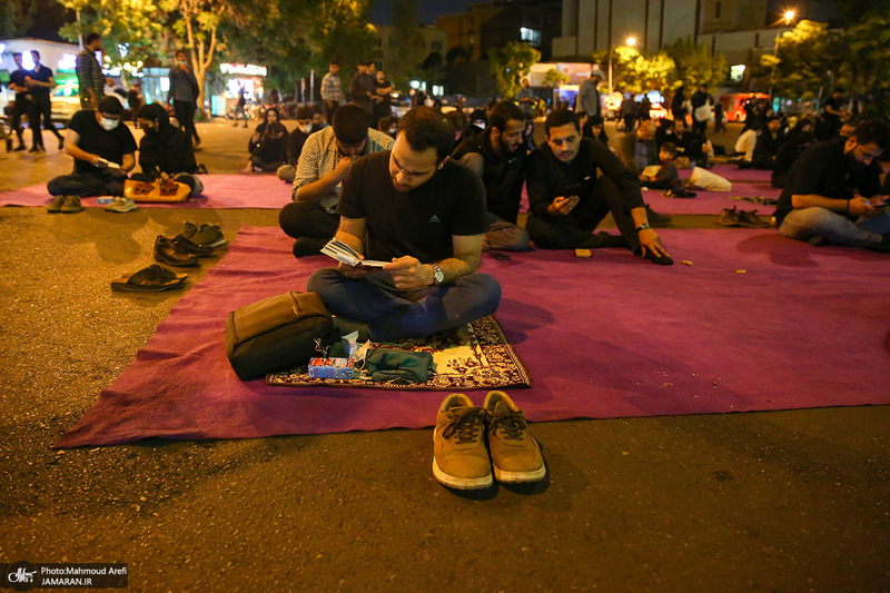 مراسم احیای شب بیست و یکم ماه رمضان در میدان فلسطین