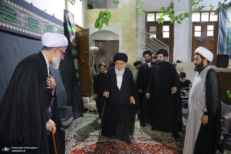 مراسم عزاداری دهه اول ماه صفر در بیت آیت الله شاه آبادی در قم‎