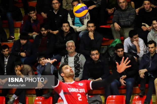 باخت‌های تیم والیبال شهرداری تبریز، تمامی ندارد