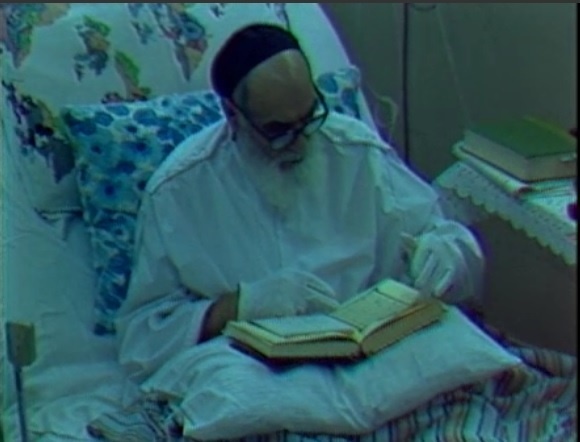 درخواست امام از ملت ایران بعد از عمل جراحی: دعا کنید خداوند مرا بپذیرد