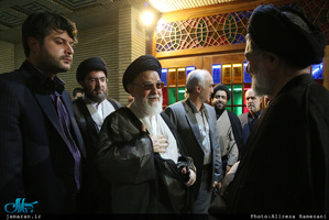 مراسم ختم مادر حجت الاسلام و المسلمین محتشمی پور در مسجد نور-2