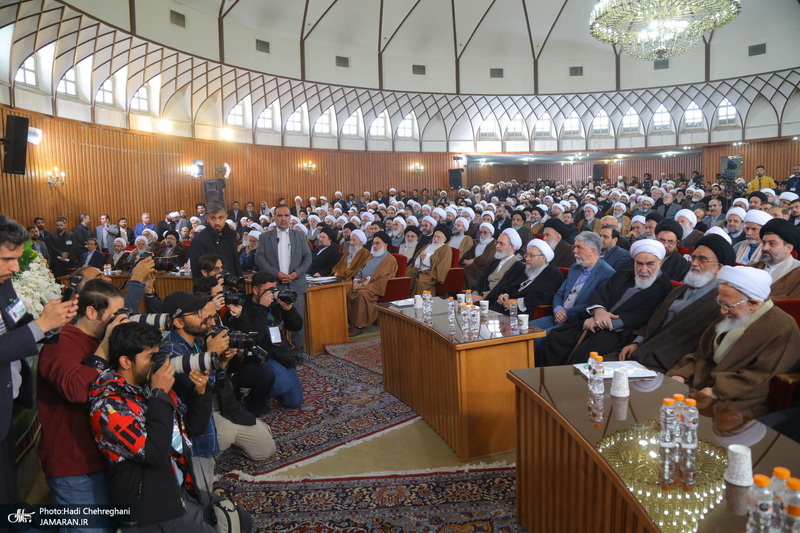 مراسم رونمایی از مجموعه 80 جلدی تفسیر «تسنیم» اثر آیت‌الله العظمی جوادی آملی