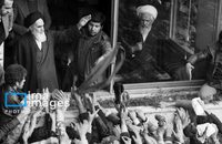 دیدار مردم با امام در مدرسه علوی (16)