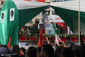 مراسم تشییع شهدای جنگ تحمیلی رژیم صهیونیستی در تهران-1