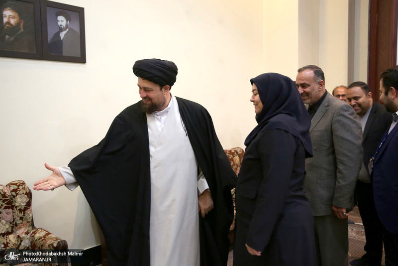 دیدار مدیرعامل، معاونان و جمعی از کارکنان  هواپیمایی هما با سید حسن خمینی