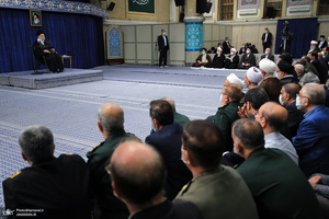 دیدار رمضانی مسئولان نظام با رهبر معظم انقلاب