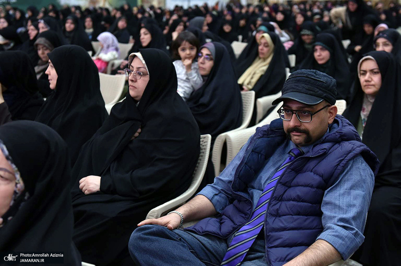 آئین هم عهدی بانوان مراکز تعالی طرح شهید آرمان علی وردی در حرم امام خمینی
