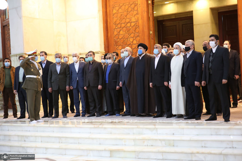 تجدید میثاق رئیس و نمایندگان مجلس شورای اسلامی با آرمان‌های امام خمینی(س)