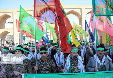 همایش دانشجویی « رویش‌های انقلاب » در یزد برگزار شد