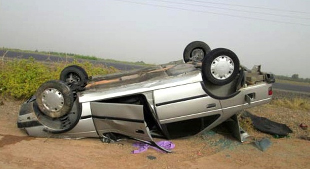 علت نیمی از حوادث جاده ای کشور مربوط به واژگونی خودروهاست