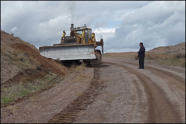 بهسازی راه های روستایی ملکشاهی با اعتبار 20 میلیارد ریال در دست اقدام است