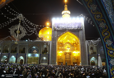 مراسم احیای شب بیست و سوم ماه رمضان در حرم مطهر امام رضا (ع)