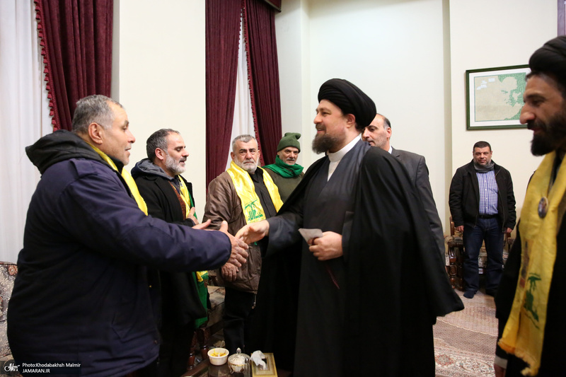 دیدار جمعی از خانواده  های شهدای لبنان با سیدحسن خمینی