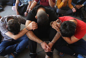 گروهی از اوباش در تایباد دستگیر شدند