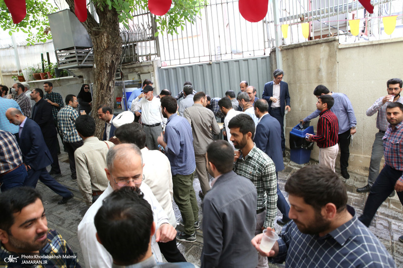 بازدید گروهای مردمی به مناسبت سی و چهارمین سالگرد حضرت امام خمینی از جماران