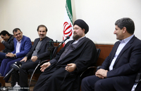 دیدارمدیران و جمعی از اعضای تحریه موسسه مطبوعاتی ایران و خبرگزاری ایرنا با سید حسن خمینی