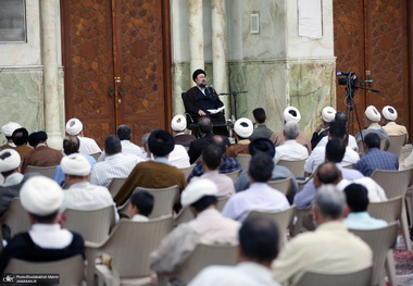 سخنرانی سید حسن خمینی در جمع زائران حرم امام (س)