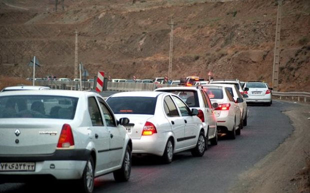 ترافیک در محور قزوین - رشت محدوده منجیل سنگین است