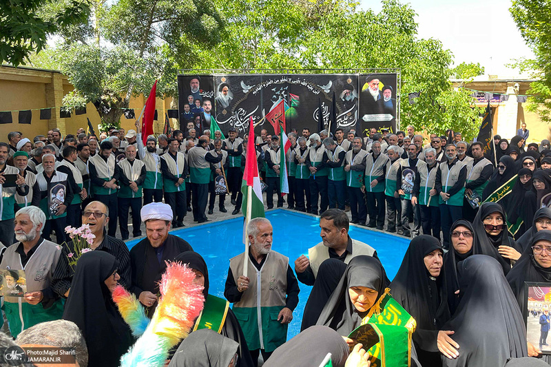 غبار روبی و عطر افشانی بیت و زادگاه امام خمینی (س)