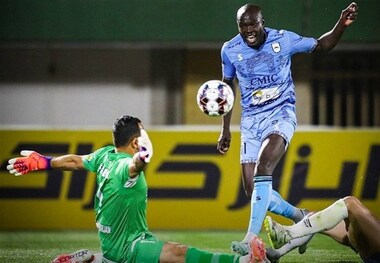 تحقیر صدرنشین لیگ ایران در یزد!