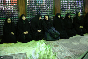 تجدیدمیثاق رئیس و جمعی از کارکنان بنیاد مستضعفان با امام راحل