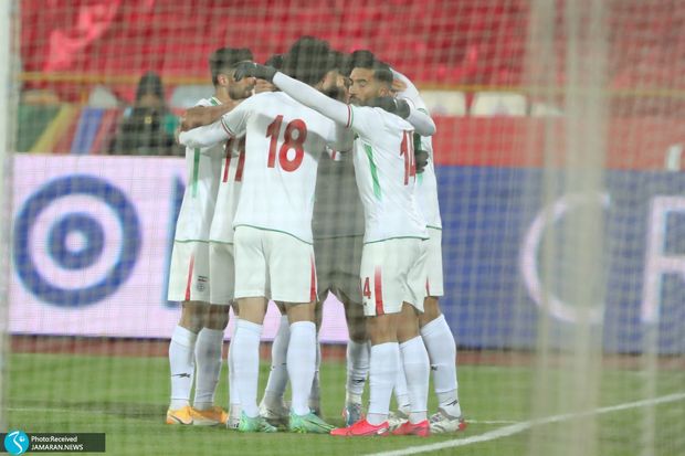 تیم ملی فوتبال ایران کنار آرژانتین و ایتالیا+عکس