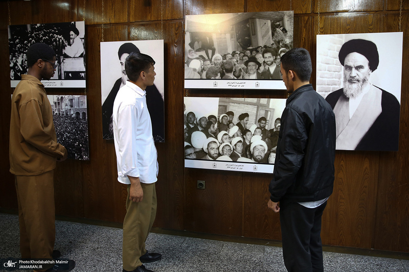 بازدید جمعی از دانشجویان دانشگاه جامعه المصطفی از جماران