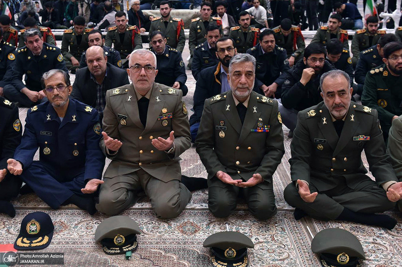 مراسم بزرگداشت 12 بهمن در حرم امام خمینی (س)