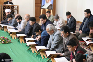 محفل انس با قرآن در بیت تاریخی حضرت امام در خمین