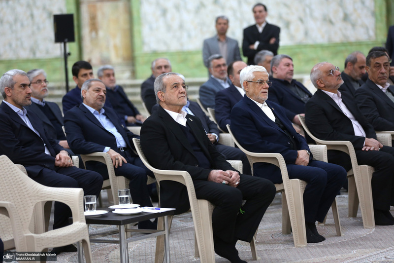 تجدید میثاق اعضای هیئت دولت با آرمان های امام خمینی (س) -2