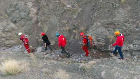 چهار کودک مفقود در شهداد با تلاش امدادگران نجات یافتند