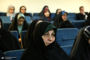 مراسم تجلیل از پژوهشگران برتر پژوهشکده امام خمینی(س) و انقلاب اسلامی