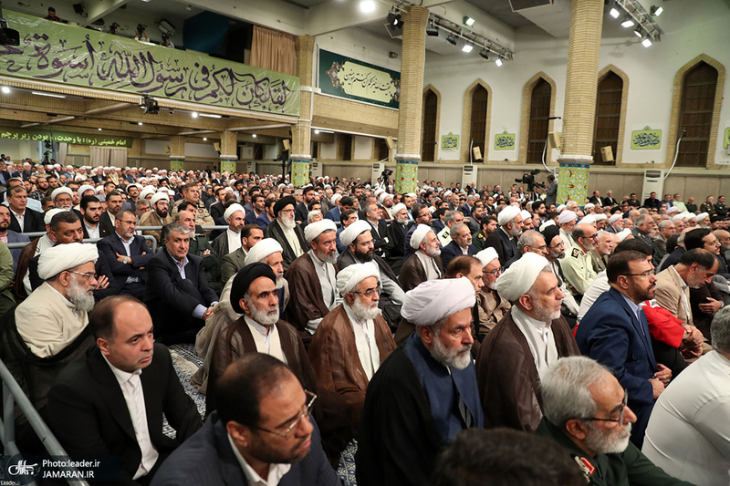 دیدار مسئولان نظام، سفرای کشور‌های اسلامی و مهمانان کنفرانس وحدت با رهبر انقلاب