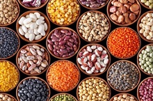 قیمت حبوبات در بازار 7 بهمن 1404