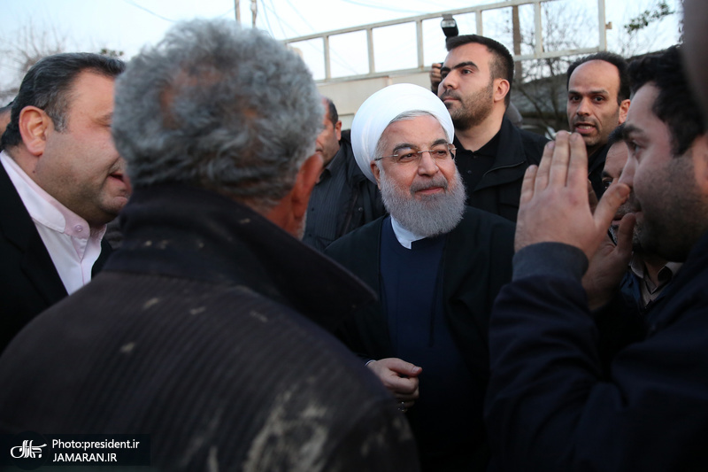 روحانی در جمع مردم روستای کردخیل مازندران