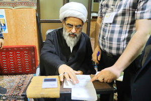 حضور مراجع و علما در مرحله دوم انتخابات ‎ریاست جمهوری 1403