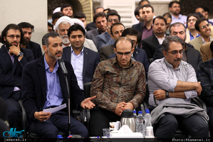 دیدار جمعی از شاعران و اهالی فرهنگ و ادب با رهبر معظم انقلاب