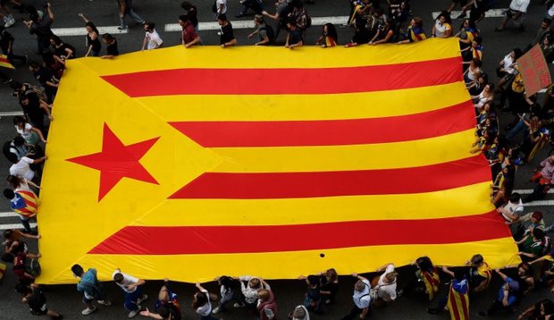  رئیس دولت کاتالونیا: تا چند روز آینده اعلام استقلال می‌کنیم