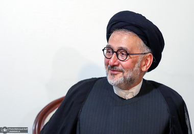 ابطحی: طرفداران تتلو از همایون شجریان بیشتر است!