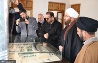 بازدید رئیس شورای سیاستگذاری ائمه جمعه از بیت و زادگاه حضرت امام خمینی (س) (9)