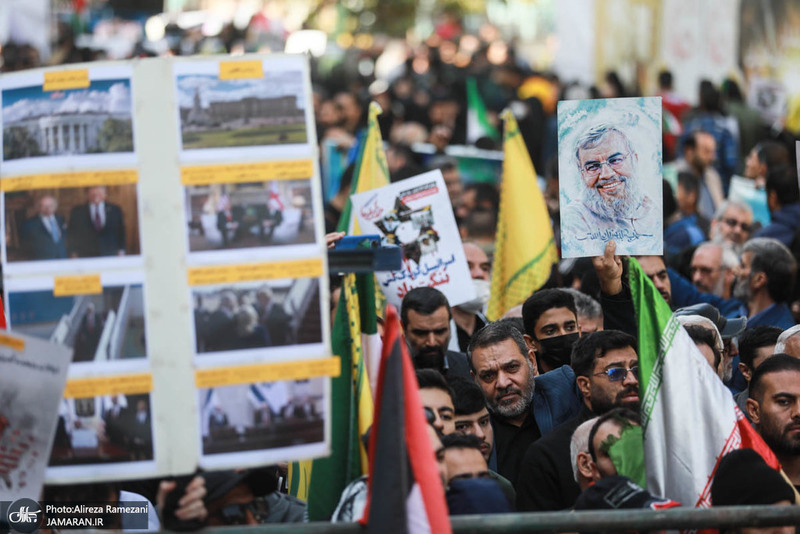 راهپیمایی باشکوه 13 آبان در تهران - 3