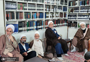 مراسم عزاداری شهادت امام محمد باقر (ع) در دفتر آیت الله العظمی صانعی (ره) برگزار شد