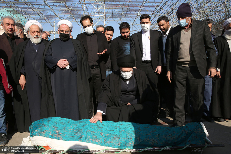 مراسم تشییع و خاکسپاری سید احمد میریان در حرم مطهر امام خمینی