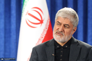 علی مطهری: دولت رئیسی قدردان اختیاراتی باشد که به او تفویض شده؛ مثل مذاکره مستقیم با آمریکا و توافق با آژانس/ به دولت روحانی هرگز چنین اختیاراتی داده نمی شد
