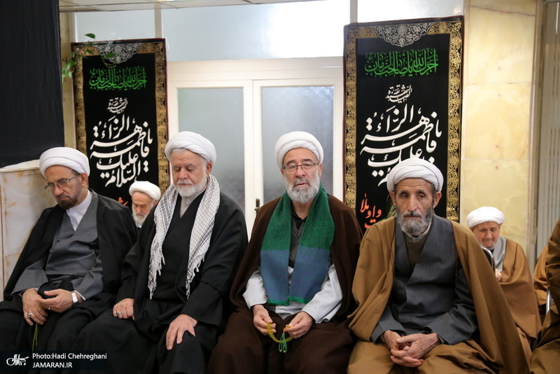 عزاداری در بیوت مراجع عظام تقلید و علما در سالروز شهادت حضرت فاطمه(س)