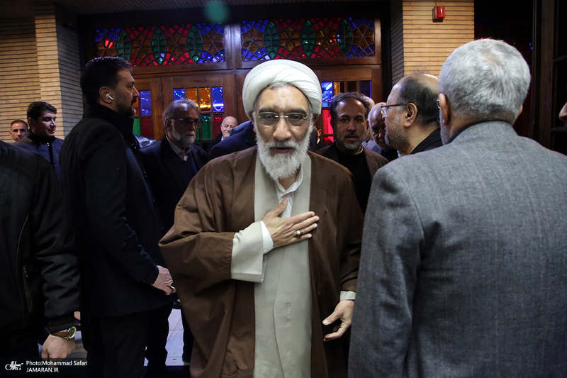 مراسم ترحیم مادر محمد شریعتمداری